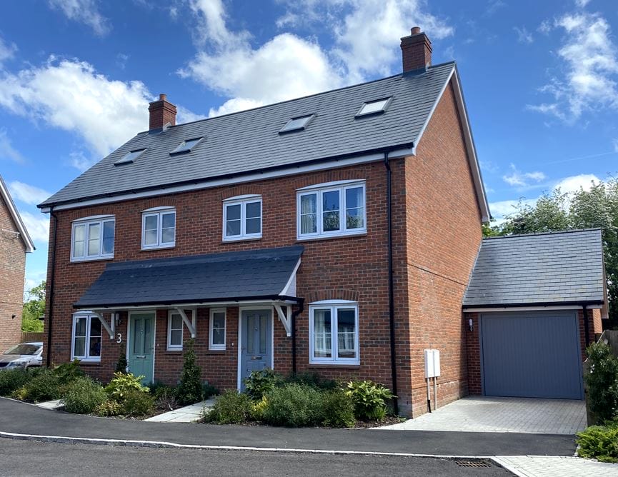 Trusted Glazing Partner for Builders