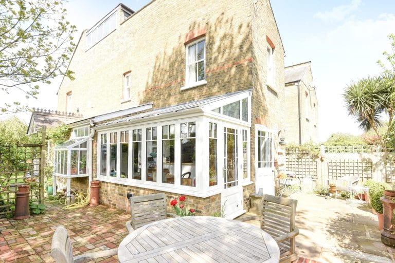 Lean to conservatory