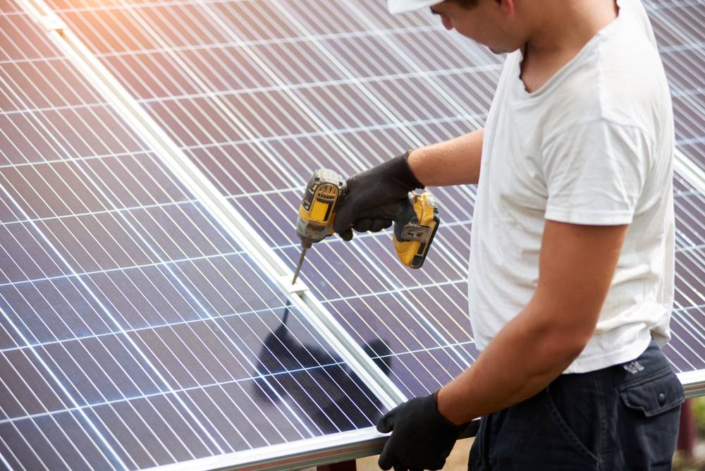 Choosing The Right Solar Panel Provider In Alton